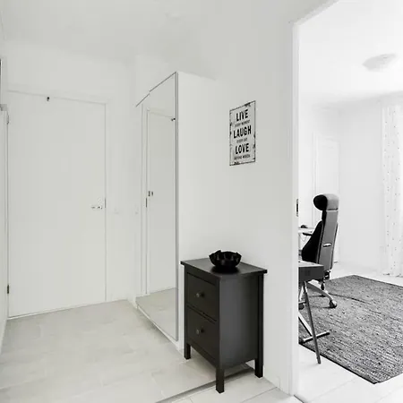 Upscale Loft With Sauna & Self Check-in - Near City Center, Tampere-talo, Ice Hockey And Football Stadiums Lägenhet *